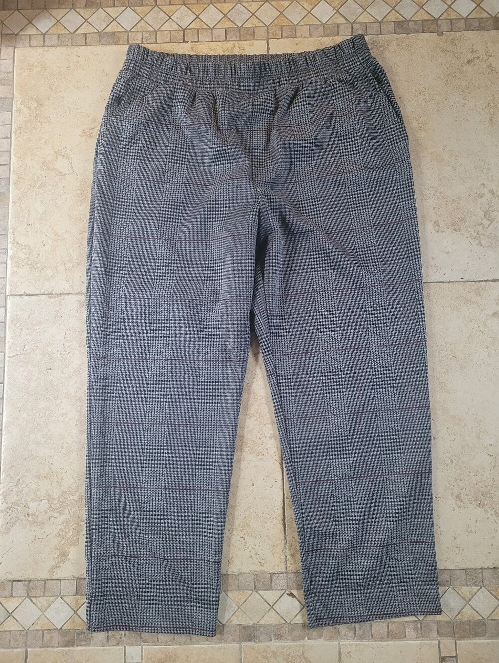 A New Day Women's Plaid Elastic Waist Pull On Pants
